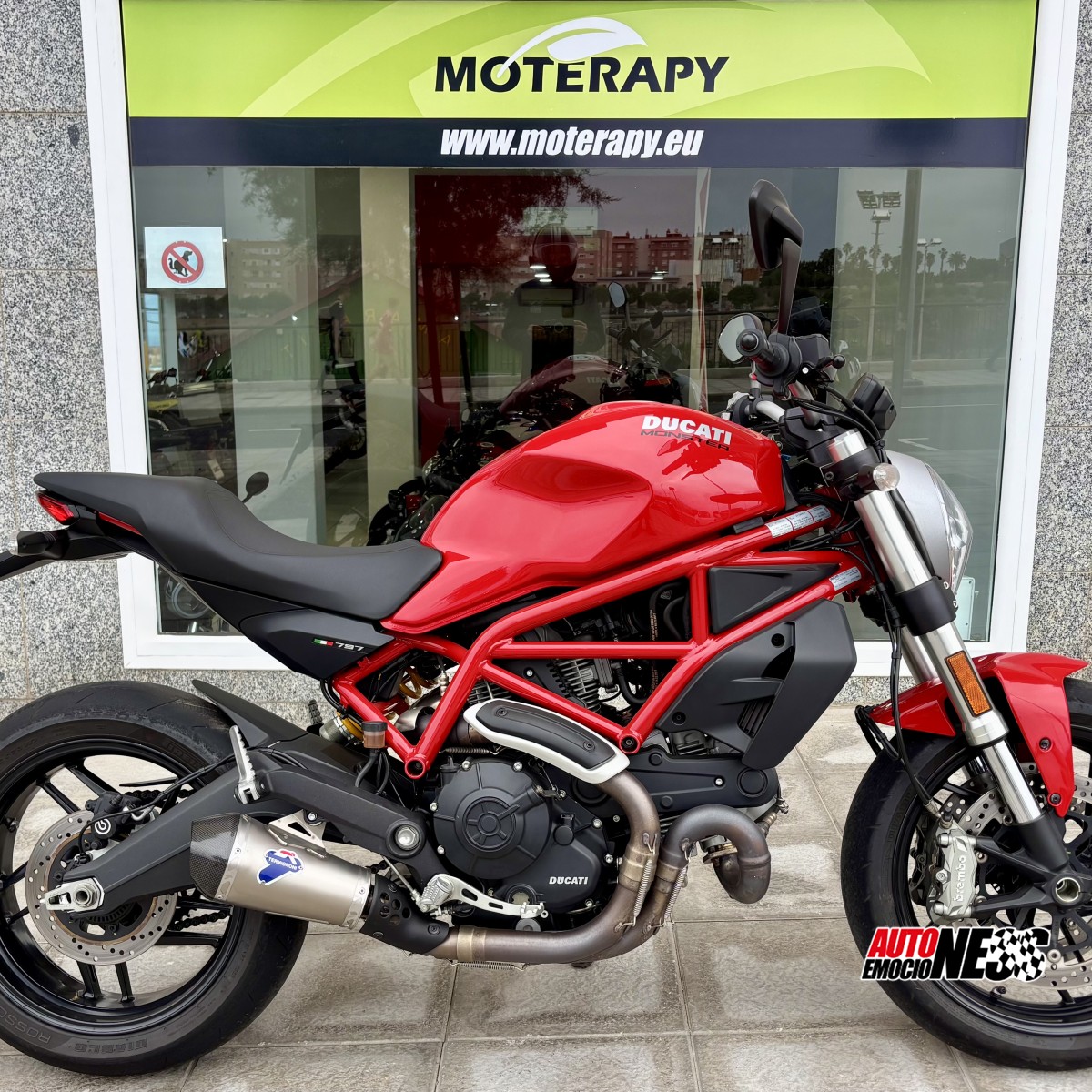 DUCATI, MONSTER