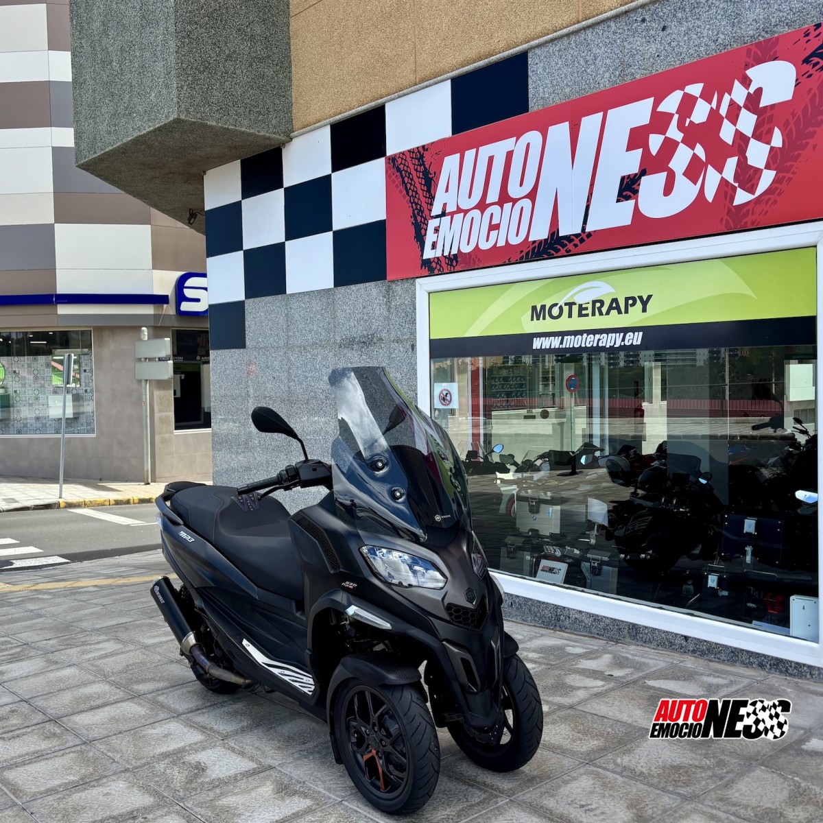 PIAGGIO, MP3 530 EXCLUSIVE