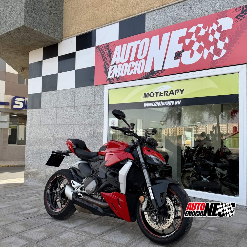 DUCATI, STREETFIGHTER V2
