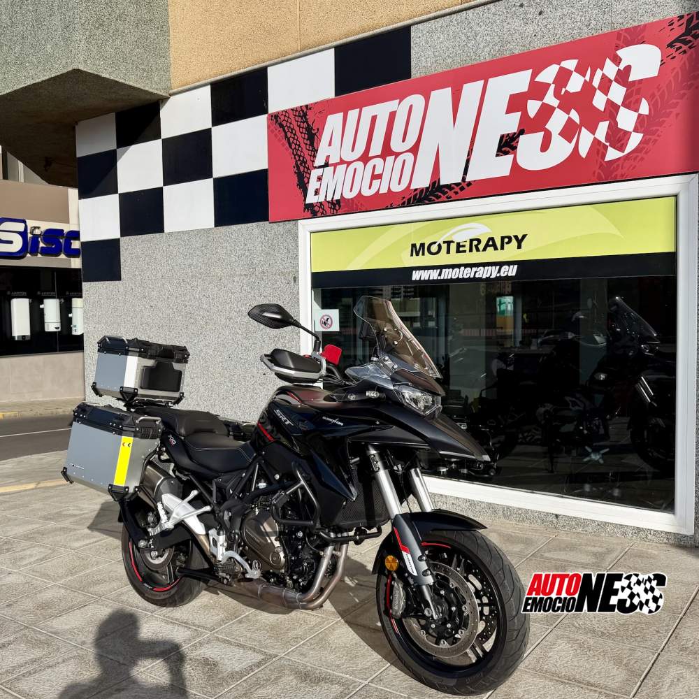 QJ MOTOR, STR 700 TWIN CAM NAVIGATOR
